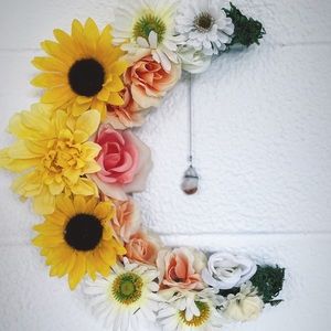 Sunshine floral moon wreath